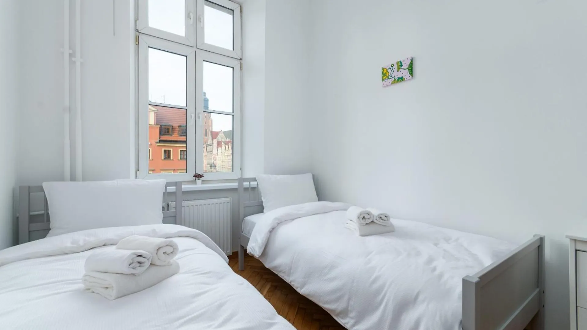 Rynek Wroclaw Urban Haven Apartment